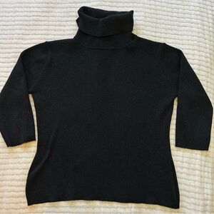 Women's Black Silk Turtleneck Sweater with Silver Metallic Shimmer Vintage S